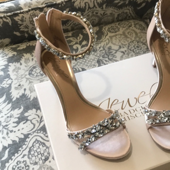 Caroline shoe by Badgley Mischka - Picture 3 of 3